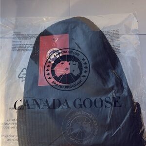 Canada Goose Ribbed Black Knit Hat